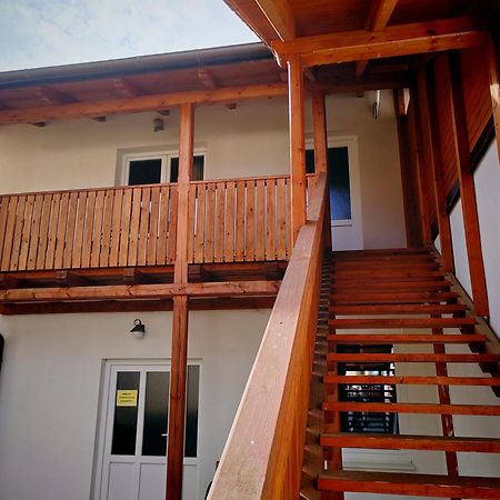 Apartman Sazava Экстерьер фото